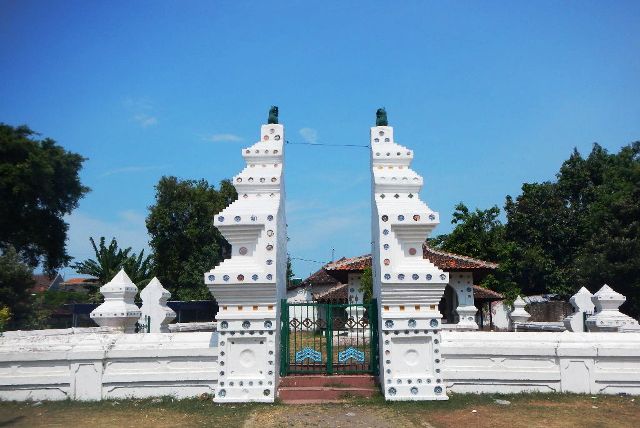 Tempat Wisata Cirebon - Keraton Kanoman